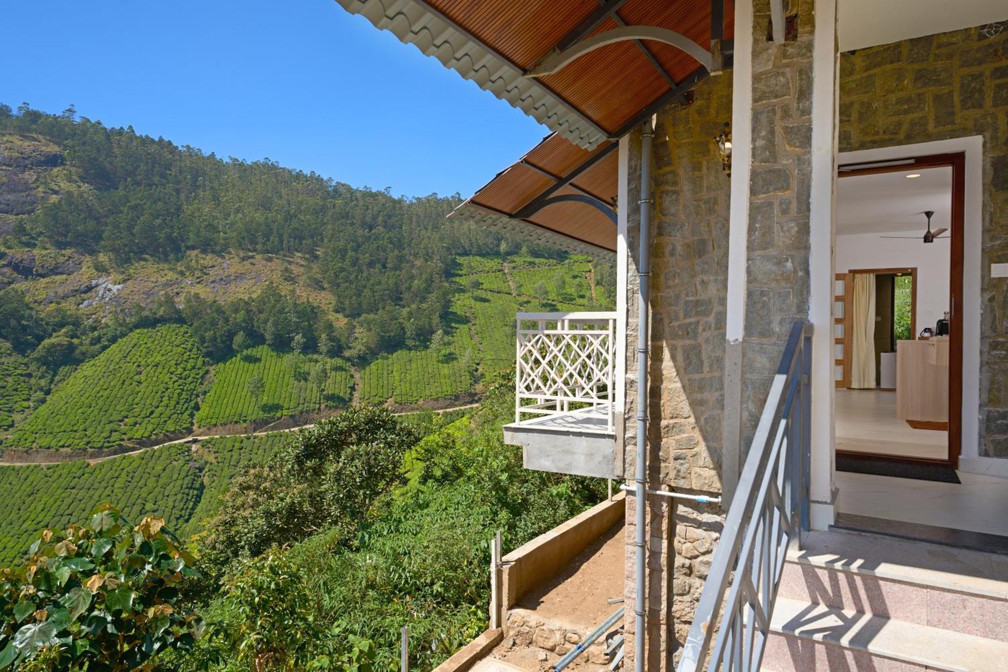 The Planet Munnar Hotel Suryanelli Exterior photo