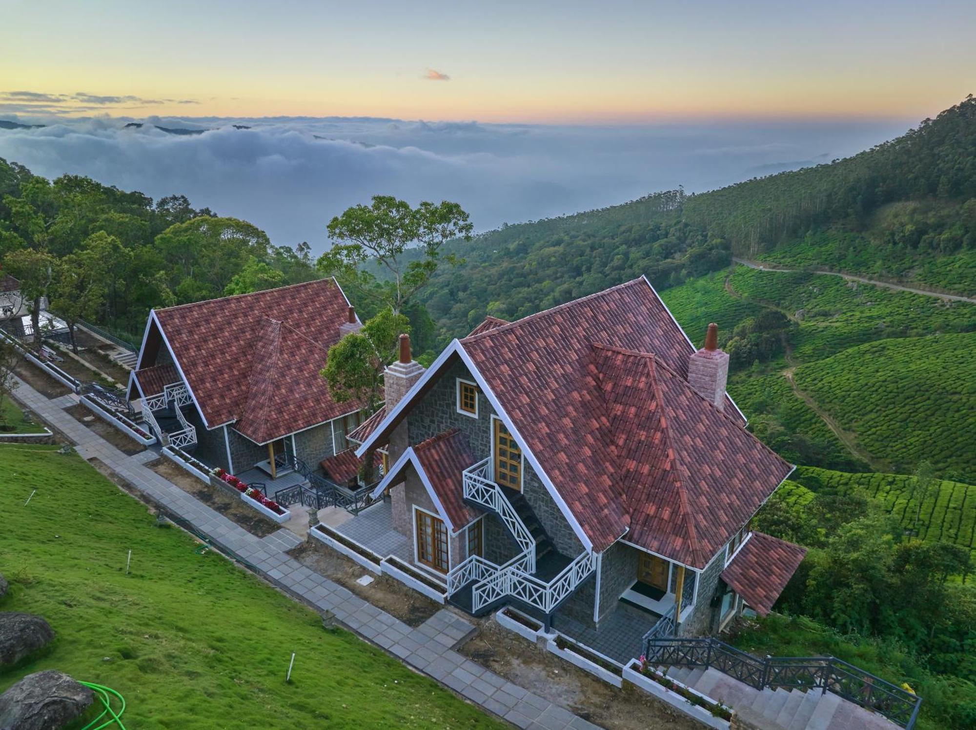 The Planet Munnar Hotel Suryanelli Exterior photo